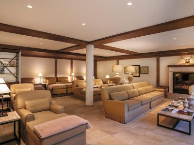 0F52FEF12D355594781802A983BA6111