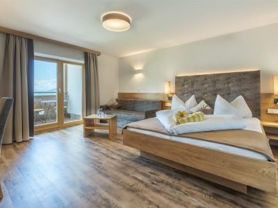 1E8D5D5CA0D025C4858E6896270FBF18