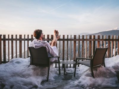 240BDEEB8C2DF90A5054A3B2E302A9C4