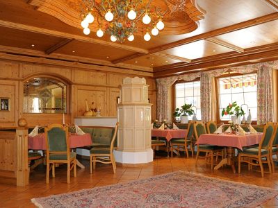 2E879EA315F20D8AB55BFDA03D337842