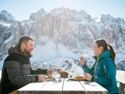 2F8A61972484707EBB94AA8E364DDB7A