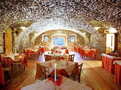 3A5713506A889924E22E4DF9A5C5804E