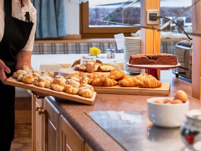 4A7367D9EE7499DF2F101F627559E000