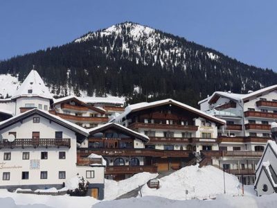 5C4BC01EE04AABD83E7A4E0B9E71C091