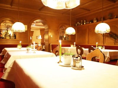 697986B2690FA49E881D02B056CDCF44