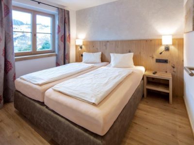 697D4FA4FF994FFC3AB44CD96465EDDB