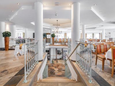 92DCADC15DB3972B14F894C0575E8815