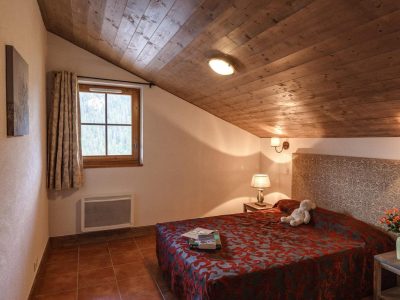 93770E48FEA28E88743F4881551F87C8