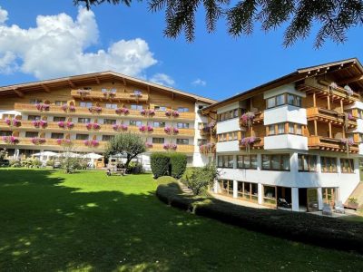 9FE3B7D2EE4BE1AA7EFD82673818DA07