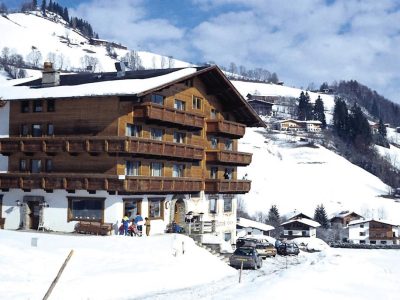 A0C6BD5BC1612F3D4137FE32014D17F7