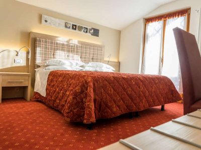 A97EFCE8AB30A117044BFBD41E4CE126