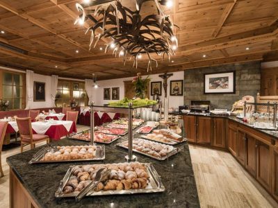 B01794496D2D7027F22995A51BE487FD