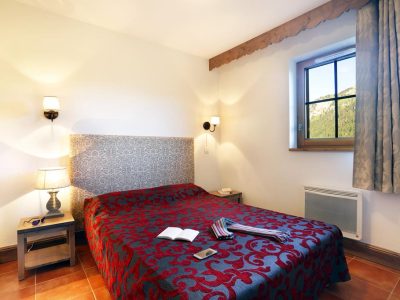 B4F8CD52B76D77D8513AF41EBEFDEFEF