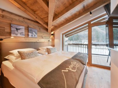 BE6E1A91A65A209D3C2C76B60E4B19D6