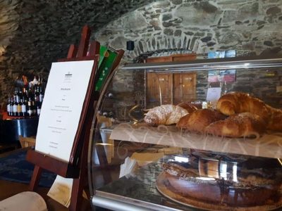 C976C8CE607AAD21E5B7B3533FAF5FA4