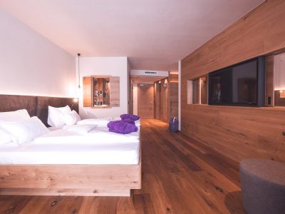 CBA6706FD560BFE3CBA8E2971EA7FAB5