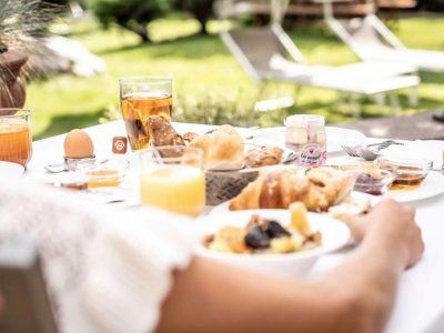 CBD1899BE8978992B87A16F6B0034494