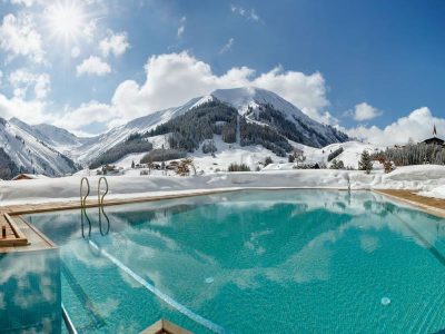 F3BAF79CD7658914D77D7A156FE85BC6