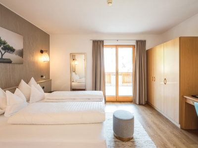 F50B70F10229E853C59E83D9CEC39F6E