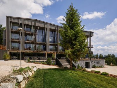 FE1E056C58CBF63AB65811B2523192FD